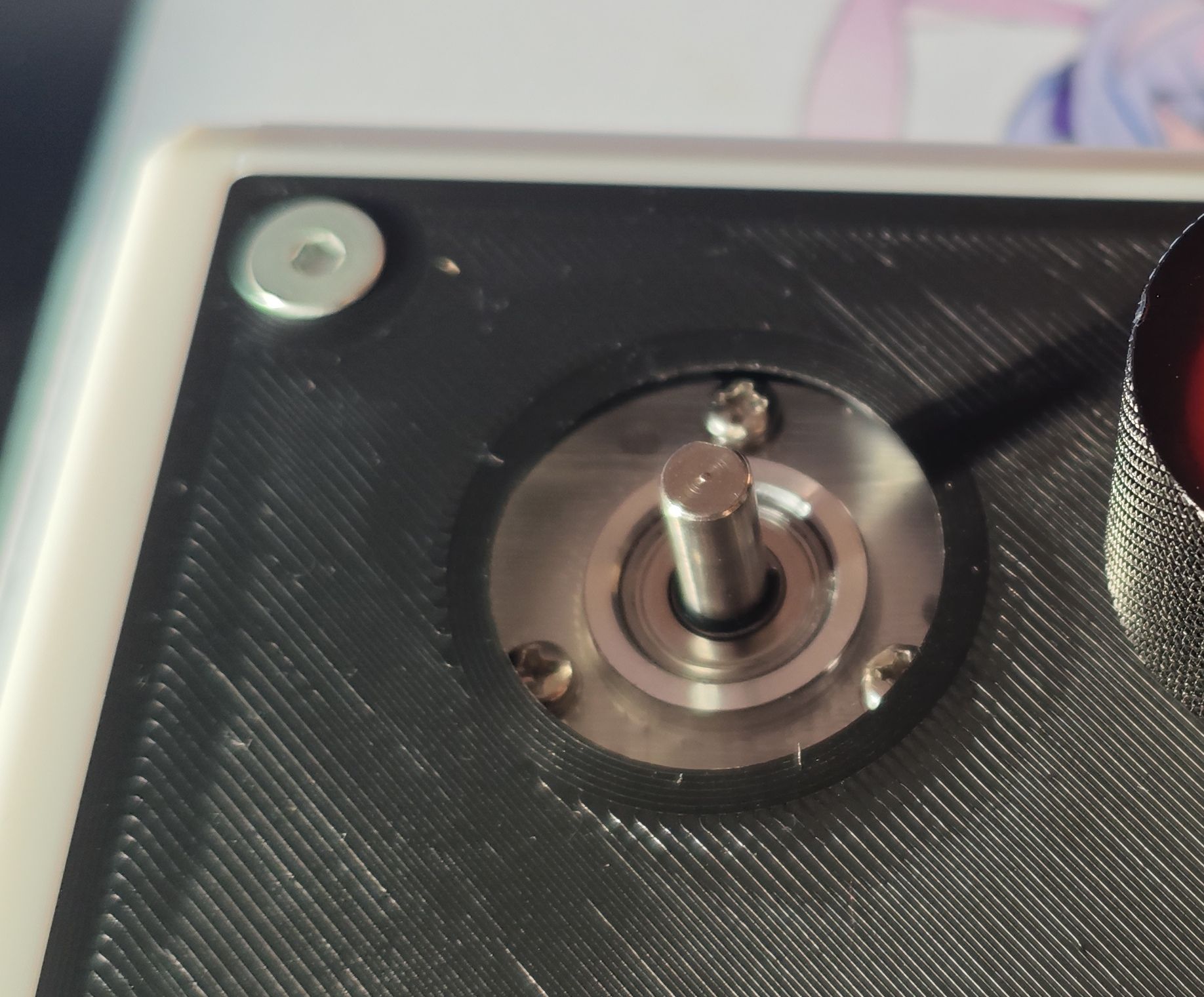 The distance between the top of the shaft and the top surface is too narrow